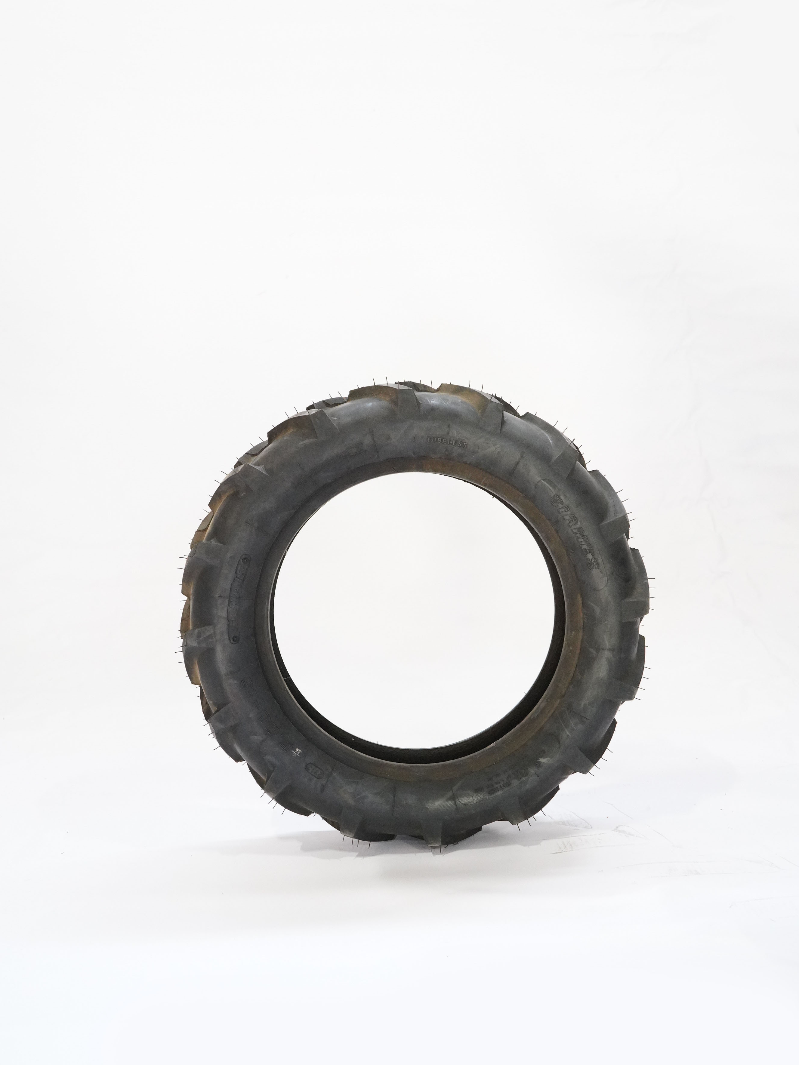 С/х шина B0000340 KUHN