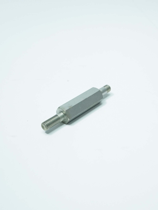 Ось N00899C0 KUHN