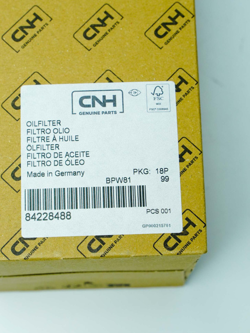 Фильтр масляный 84228488 CNH