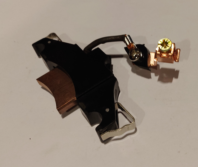 Щётка коллекторного кольца EC53204 Molex
